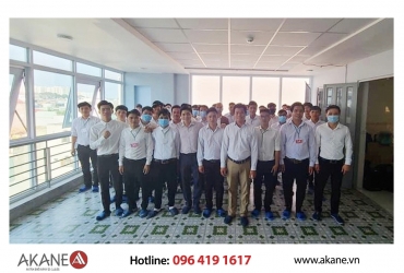 Akane chúc mừng 50 kỹ sư phỏng vấn trúng tuyển!